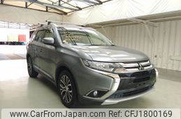 mitsubishi outlander 2015 CFJ1800169