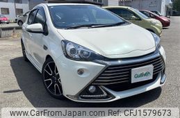 toyota ractis 2011 CFJ1579673