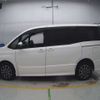 toyota voxy 2017 CFJ1632747 image 9