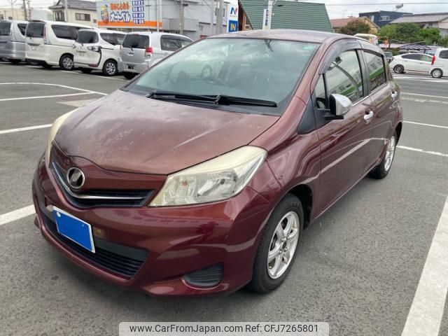toyota vitz 2013 CFJ7265801 image 1
