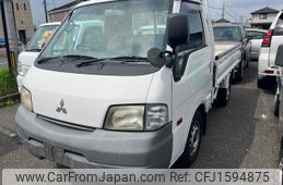 mitsubishi delica-truck 2006 CFJ1594875