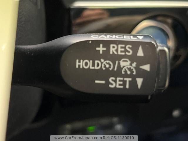 toyota prius 2017 -TOYOTA--Prius DAA-ZVW50--ZVW50-8046556---TOYOTA--Prius DAA-ZVW50--ZVW50-8046556- image 2