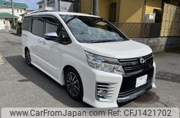 toyota voxy 2015 quick_quick_ZRR80W_ZRR80-0181446