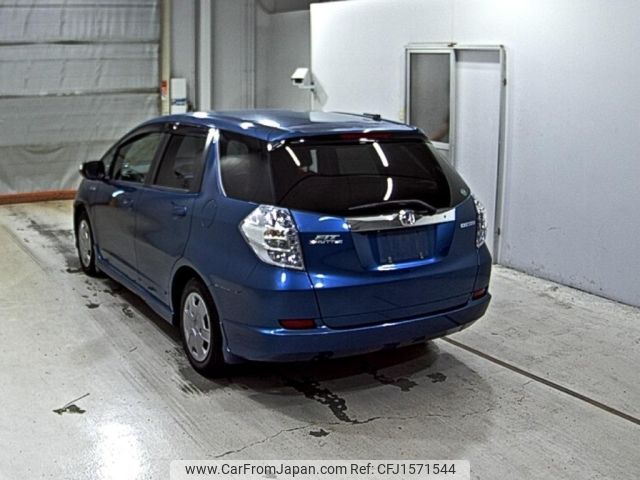 honda fit-shuttle 2013 CFJ1571544 image 2
