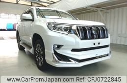 toyota land-cruiser-prado 2022 ENHANCEAUTO_1_ea294181