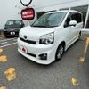toyota voxy 2010 CFJ1480617 image 1