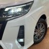 toyota noah 2018 -TOYOTA--Noah DBA-ZRR80W--ZRR80-0384545---TOYOTA--Noah DBA-ZRR80W--ZRR80-0384545- image 15