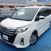 toyota noah 2014 quick_quick_DBA-ZRR80W_ZRR80-0052819 image 10