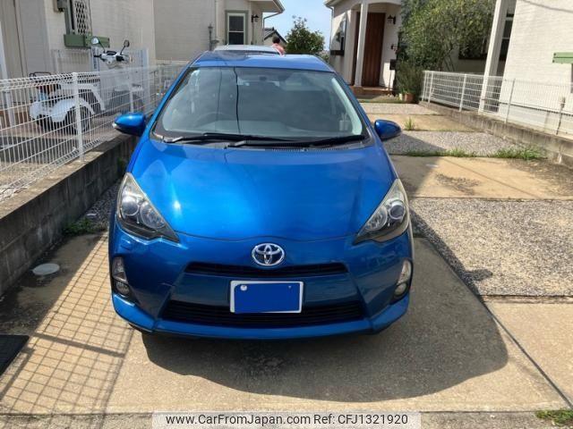 toyota aqua 2013 -TOYOTA--AQUA DAA-NHP10--NHP10-2266768---TOYOTA--AQUA DAA-NHP10--NHP10-2266768- image 1