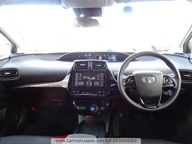 toyota prius 2019 quick_quick_ZVW51_ZVW51-6115787 image 2