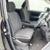 toyota voxy 2010 quick_quick_ZRR70W_ZRR70-0339933 image 9