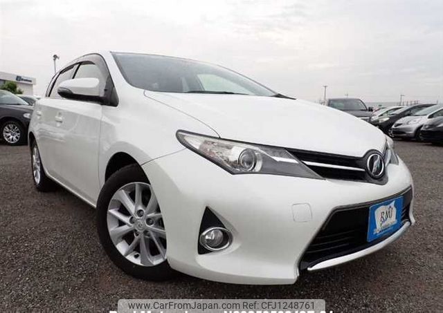 toyota auris 2013 646828-N2025050249F-24 image 1