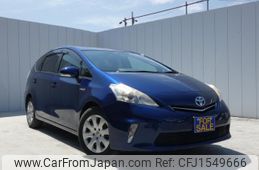 toyota prius-α 2012 CFJ1549666