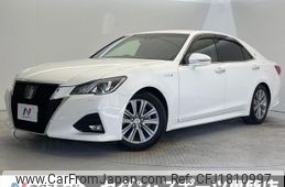 toyota crown 2017 CFJ1810997