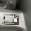 nissan safari 2005 769235-230304120536 image 25