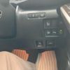 lexus is 2016 CFJ1826306 image 15