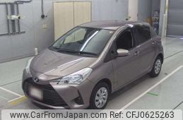 toyota vitz 2017 -TOYOTA--Vitz DBA-KSP130--KSP130-2208478---TOYOTA--Vitz DBA-KSP130--KSP130-2208478-