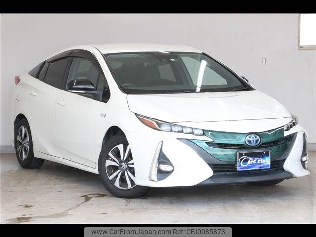 toyota prius-phv 2017 -TOYOTA--Prius PHV DLA-ZVW52--ZVW52-3044626---TOYOTA--Prius PHV DLA-ZVW52--ZVW52-3044626- image 2