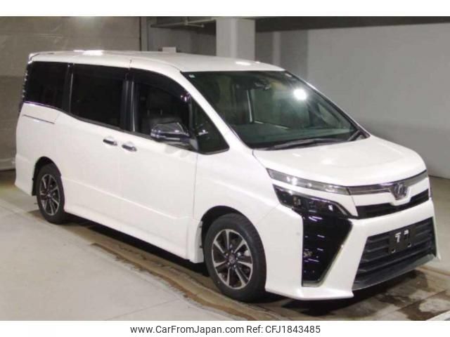 toyota voxy 2018 CFJ1843485 image 1