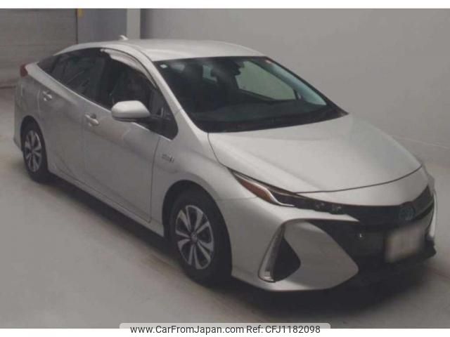 toyota prius-phv 2020 quick_quick_DLA-ZVW52_3146787 image 1