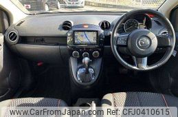 mazda demio 2013 504928-925346