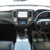toyota crown 2014 -TOYOTA--Crown DAA-AWS210--AWS210-6062056---TOYOTA--Crown DAA-AWS210--AWS210-6062056- image 9