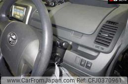 toyota noah 2009 NIKYO_JW31975