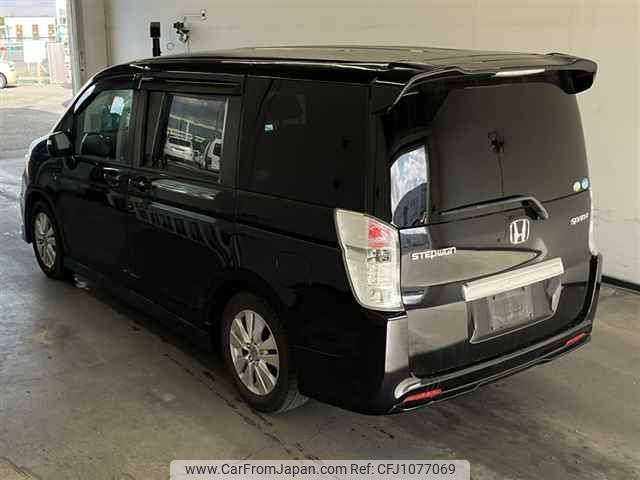 honda stepwagon 2010 -HONDA--Stepwgn RK5-1025027---HONDA--Stepwgn RK5-1025027- image 2