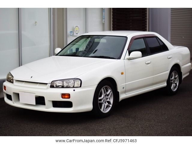 Nissan skyline hr34