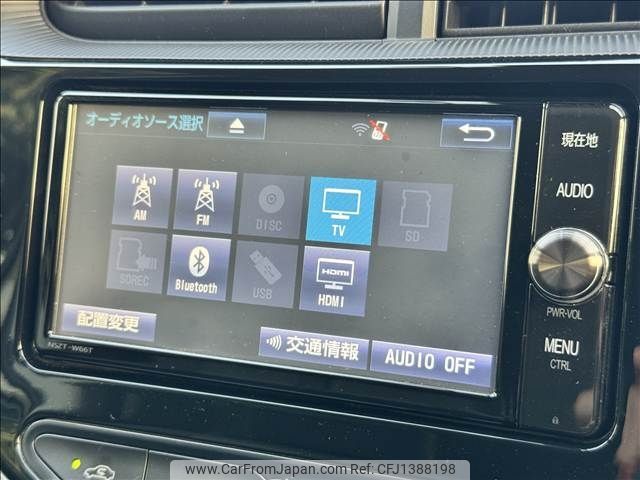 toyota aqua 2018 -TOYOTA--AQUA DAA-NHP10H--NHP10-6719867---TOYOTA--AQUA DAA-NHP10H--NHP10-6719867- image 2