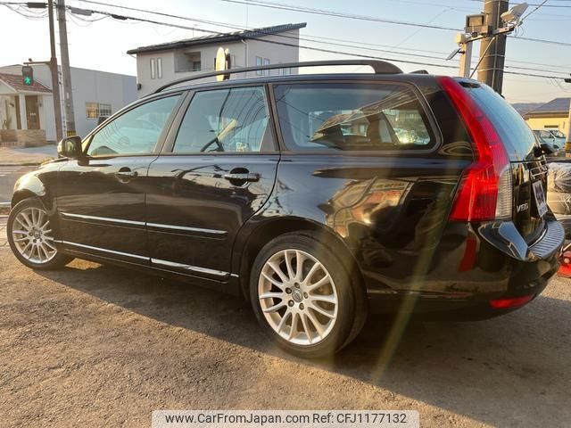 volvo v50 2010 quick_quick_MB4204S_YV1MW434BB2601551 image 2