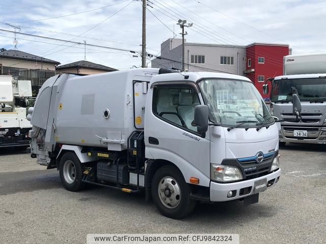 hino dutro 2015 GOO_NET_EXCHANGE_0541786A30240530W002 image 2