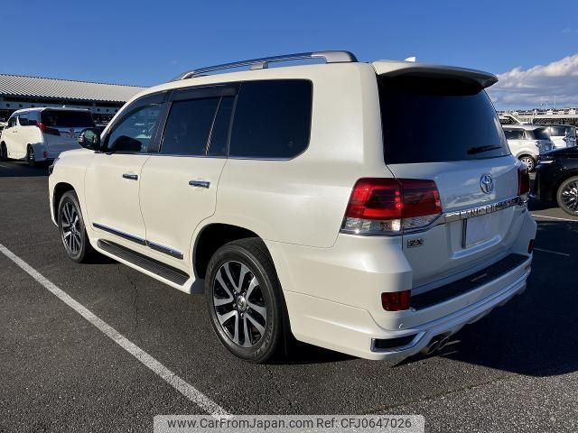 toyota land-cruiser 2017 quick_quick_CBA-URJ202W_URJ202-4151043 image 2