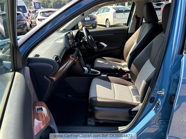 toyota yaris-cross 2022 -TOYOTA--Yaris Cross 5BA-MXPB10--MXPB10-2018472---TOYOTA--Yaris Cross 5BA-MXPB10--MXPB10-2018472- image 2