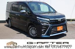 toyota voxy 2018 -TOYOTA--Voxy DBA-ZRR80W--ZRR80-0479968---TOYOTA--Voxy DBA-ZRR80W--ZRR80-0479968-