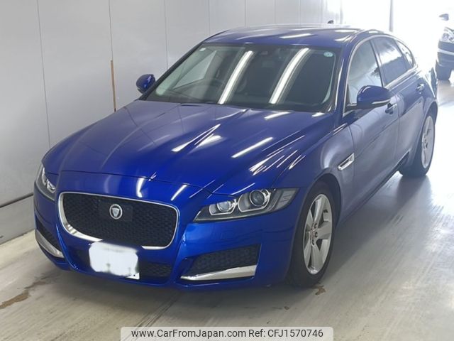 jaguar xf 2017 CFJ1570746 image 1