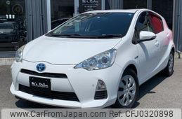 toyota aqua 2013 quick_quick_NHP10_NHP10-6144505