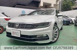 volkswagen passat-variant 2017 quick_quick_ABA-3CCHH_WVWZZZ3CZHE091496