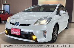 toyota prius 2013 CFJ1871131