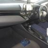 toyota c-hr 2017 CFJ1602696 image 3
