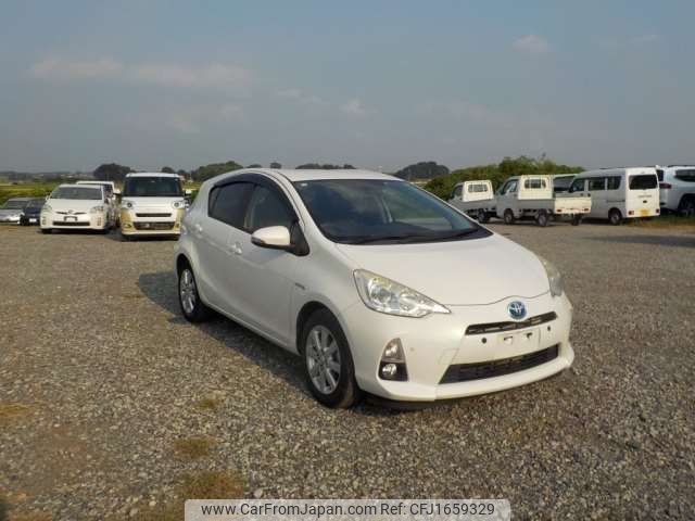 toyota aqua 2014 CFJ1659329 image 1