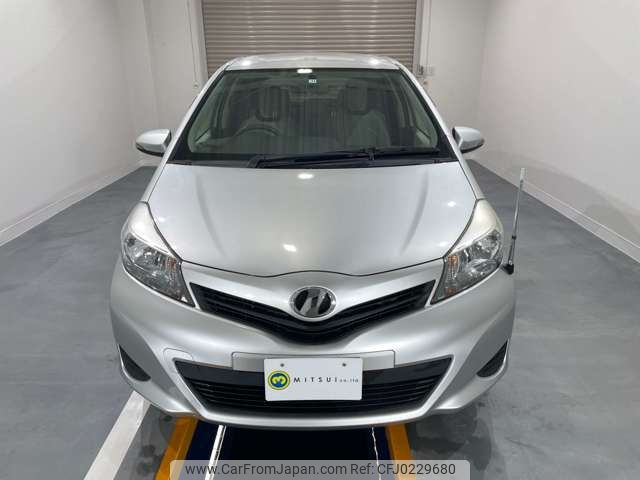 toyota vitz 2013 CMATCH_U00046365815 image 2