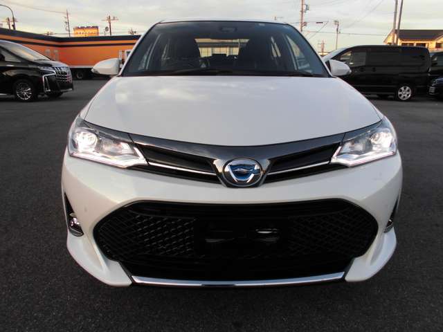 toyota corolla-axio 2018 CFJ-112 image 2