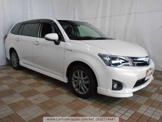 toyota corolla-fielder 2014 -TOYOTA--Corolla Fielder NKE165G--7073414---TOYOTA--Corolla Fielder NKE165G--7073414- image 1