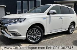 mitsubishi outlander-phev 2018 177