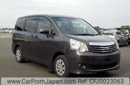 toyota noah 2013 -TOYOTA--Noah DBA-ZRR70G--ZRR70-0577944---TOYOTA--Noah DBA-ZRR70G--ZRR70-0577944-