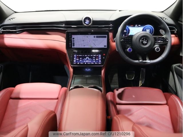 maserati maserati-others 2024 -MASERATI--Maserati Grecale 7AA-MGR20A--ZN6PMDBA0R7449989---MASERATI--Maserati Grecale 7AA-MGR20A--ZN6PMDBA0R7449989- image 2