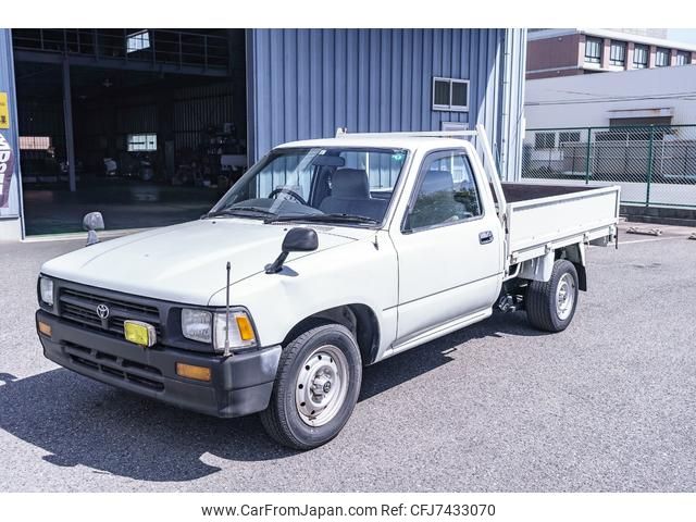 toyota hilux 1996 GOO_NET_EXCHANGE_0709152A30220414W001 image 1