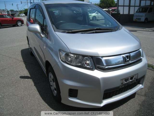 honda freed-spike 2014 -HONDA--Freed Spike DBA-GB3--GB3-1609339---HONDA--Freed Spike DBA-GB3--GB3-1609339- image 1