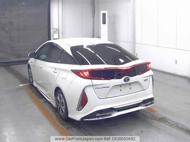 toyota prius-phv 2017 quick_quick_DLA-ZVW52_ZVW52-3038284 image 2